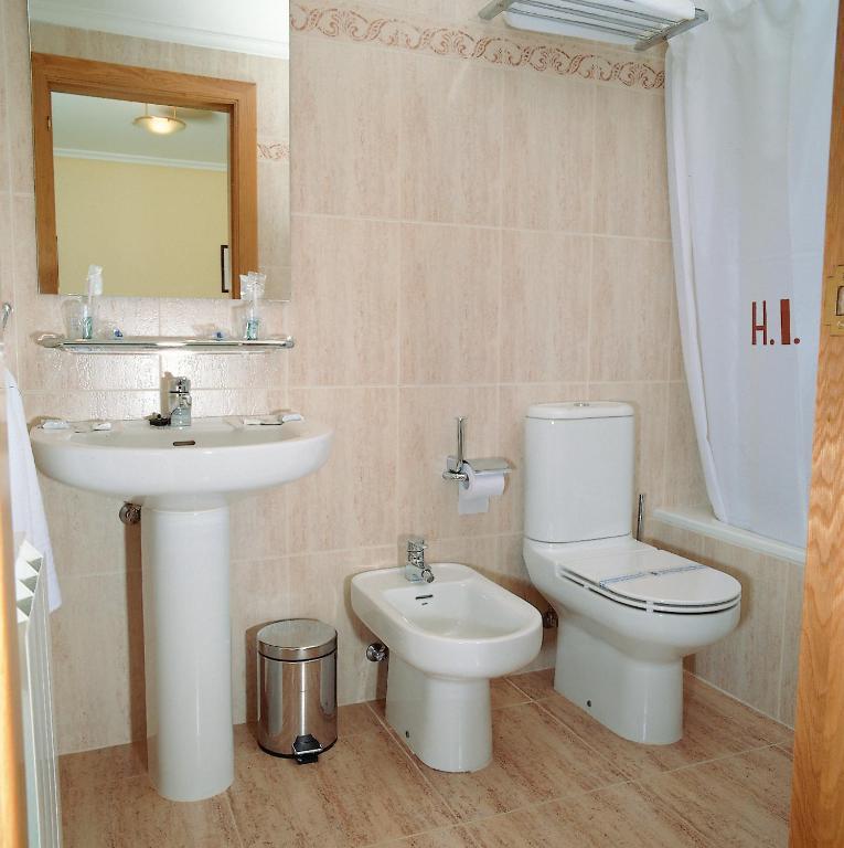 Hotel Isabel Briviesca Phòng bức ảnh
