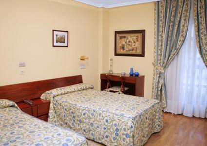 Hotel Isabel Briviesca Ngoại thất bức ảnh